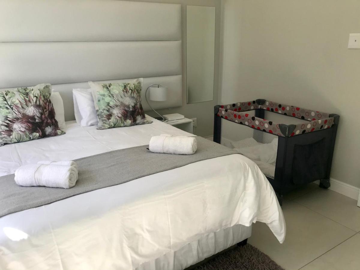The Cottage On Cordia 2 Bedroom Self Catering 2Km From Umhlanga Beach Durban Dış mekan fotoğraf